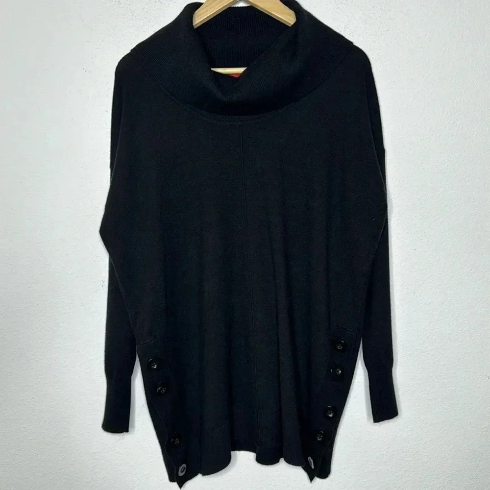 RED black cowl neck black turtleneck size XL